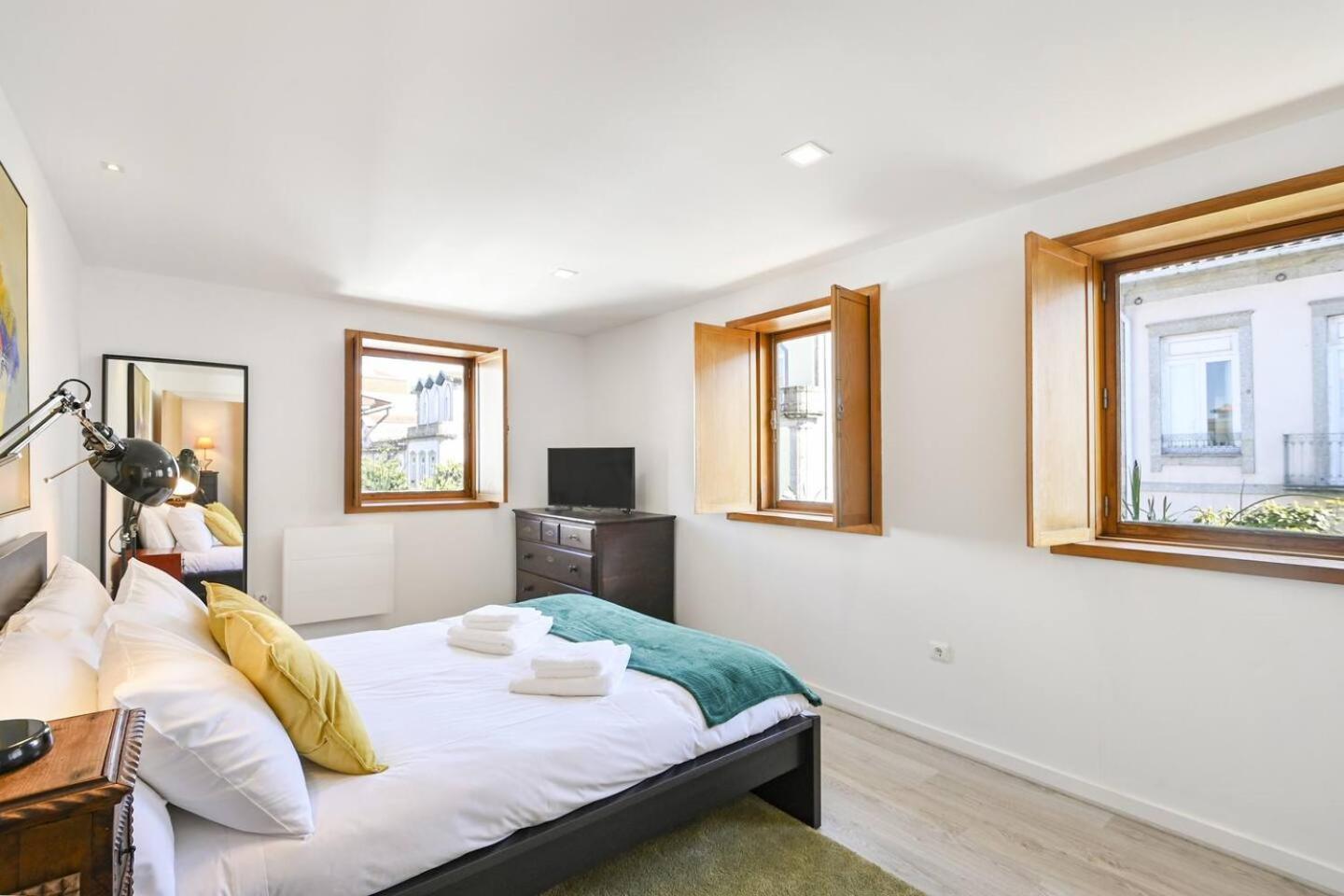 Apartamento Familiar Na Se De Braga - Afonso Henriques Dış mekan fotoğraf